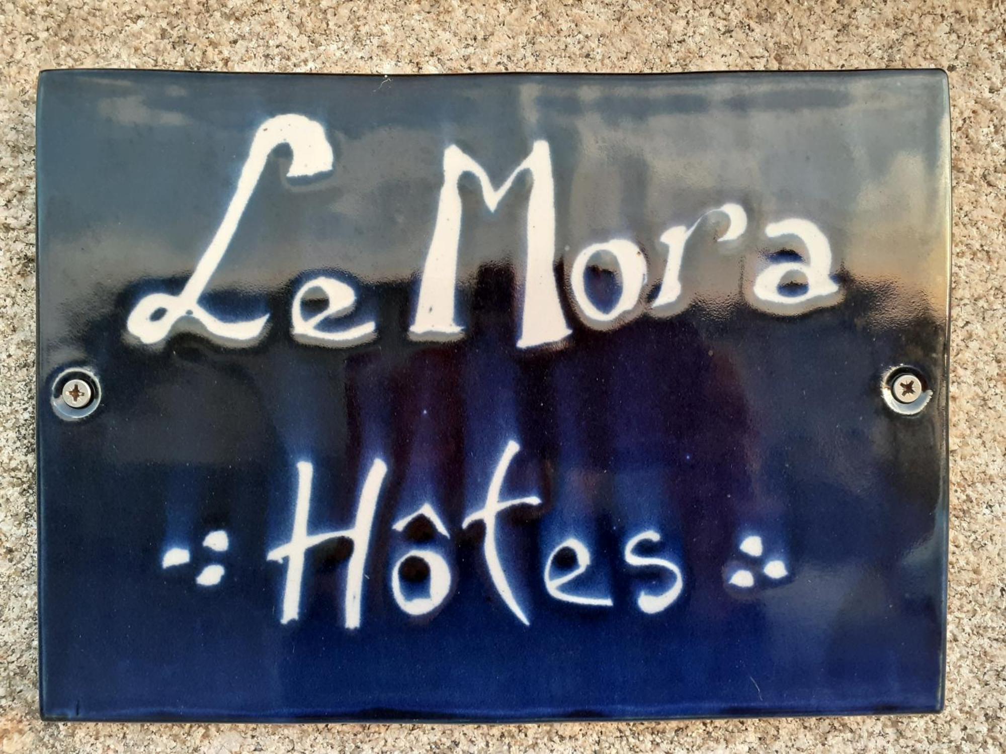 Le Mora Hotes Barfleur Eksteriør bilde